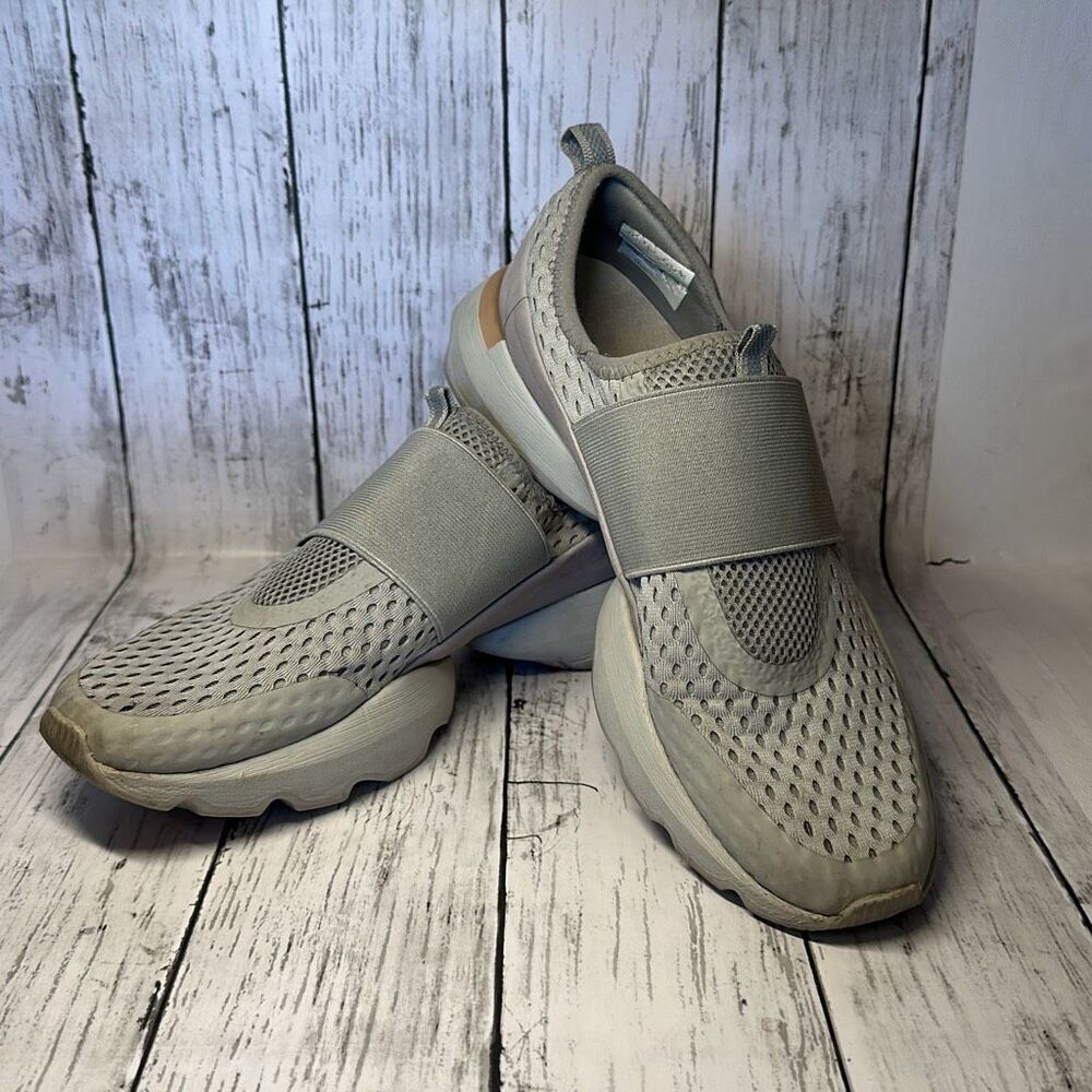 Sorel Women’s Kinetic Impact Strap Sneakers Dove Moonstone Shoes - Size 10